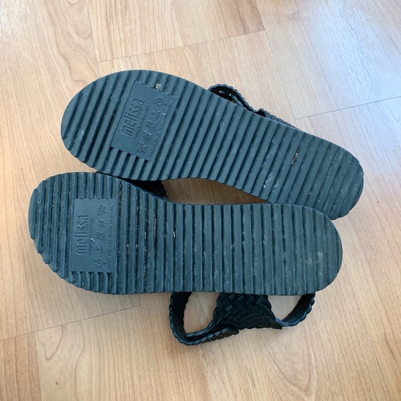 Melissa + Salinas Platform Sandals - Picture 6 of 6